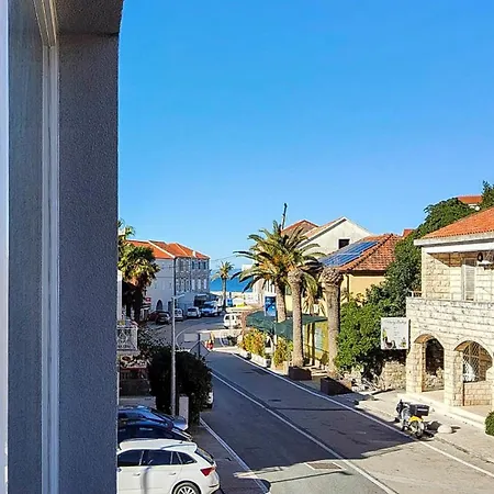 Skojera 3*