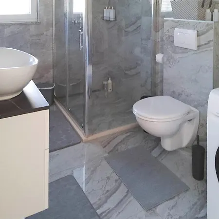 Guest house Skojera 3*